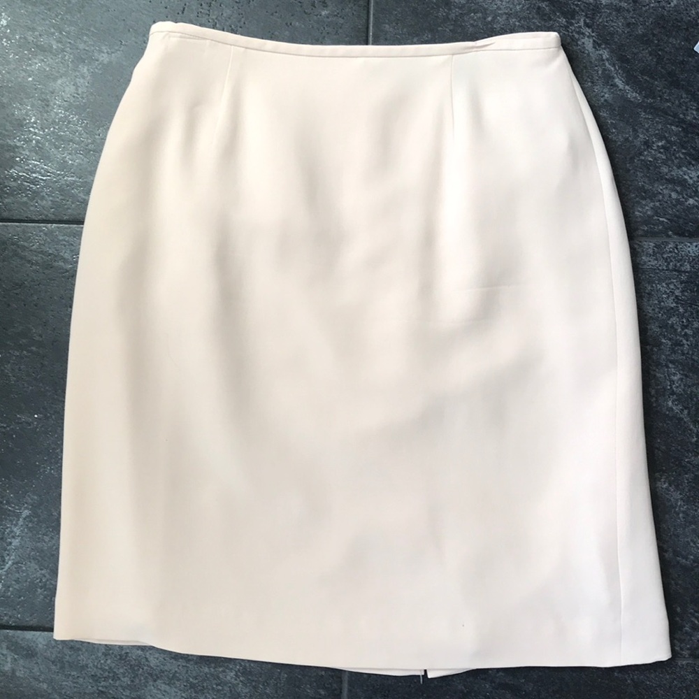 HOST PICK 100% Silk Petite Skirt.